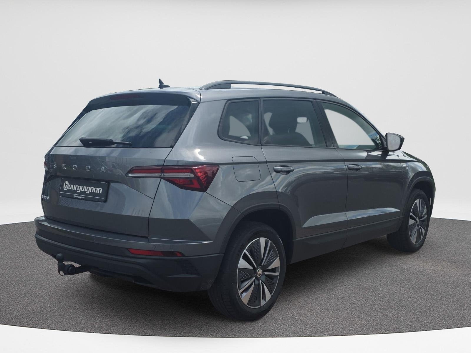 Skoda Karoq 1.5 TSI ACT Ambition | 150Pk | Trekhaak | Elec., Voorwielaandrijving, Stof, Gebruikt, Bedrijf
