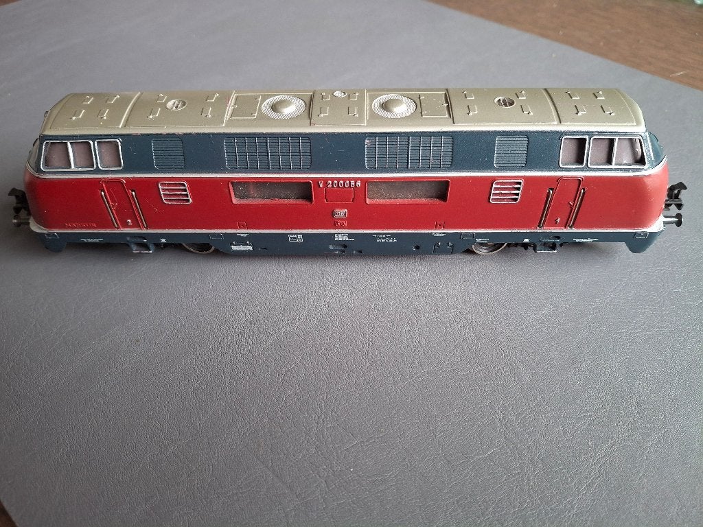 Marklin v200 dieselloc, Hobby en Vrije tijd, Wisselstroom, Gebruikt, Locomotief, Ophalen of Verzenden
