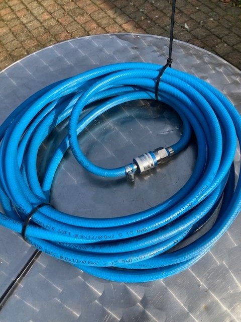 Luchtslang 2 x 10 meter, Ophalen of Verzenden, Zo goed als nieuw, 200 tot 400 liter/min, 10 bar of meer