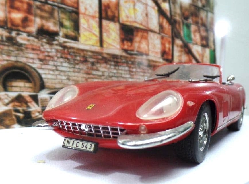 Ferrari 275 GTS modelauto - Rood, schaalmodel, Overige merken, Gebruikt, 1:50 of kleiner, Auto