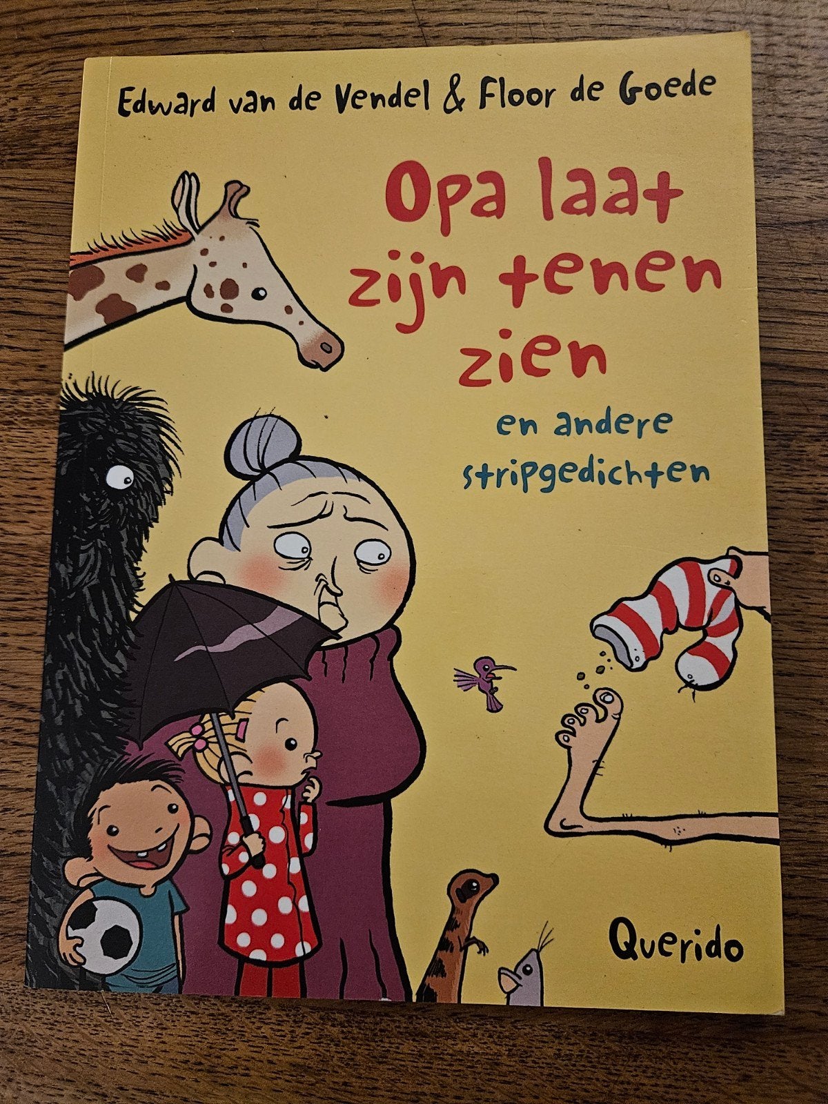 Opa laat zijn tenen zien - Edward van de Vendel, Boeken, Verzenden, Nieuw, Edward van de Vendel & Floor de Goede, Fictie algemeen