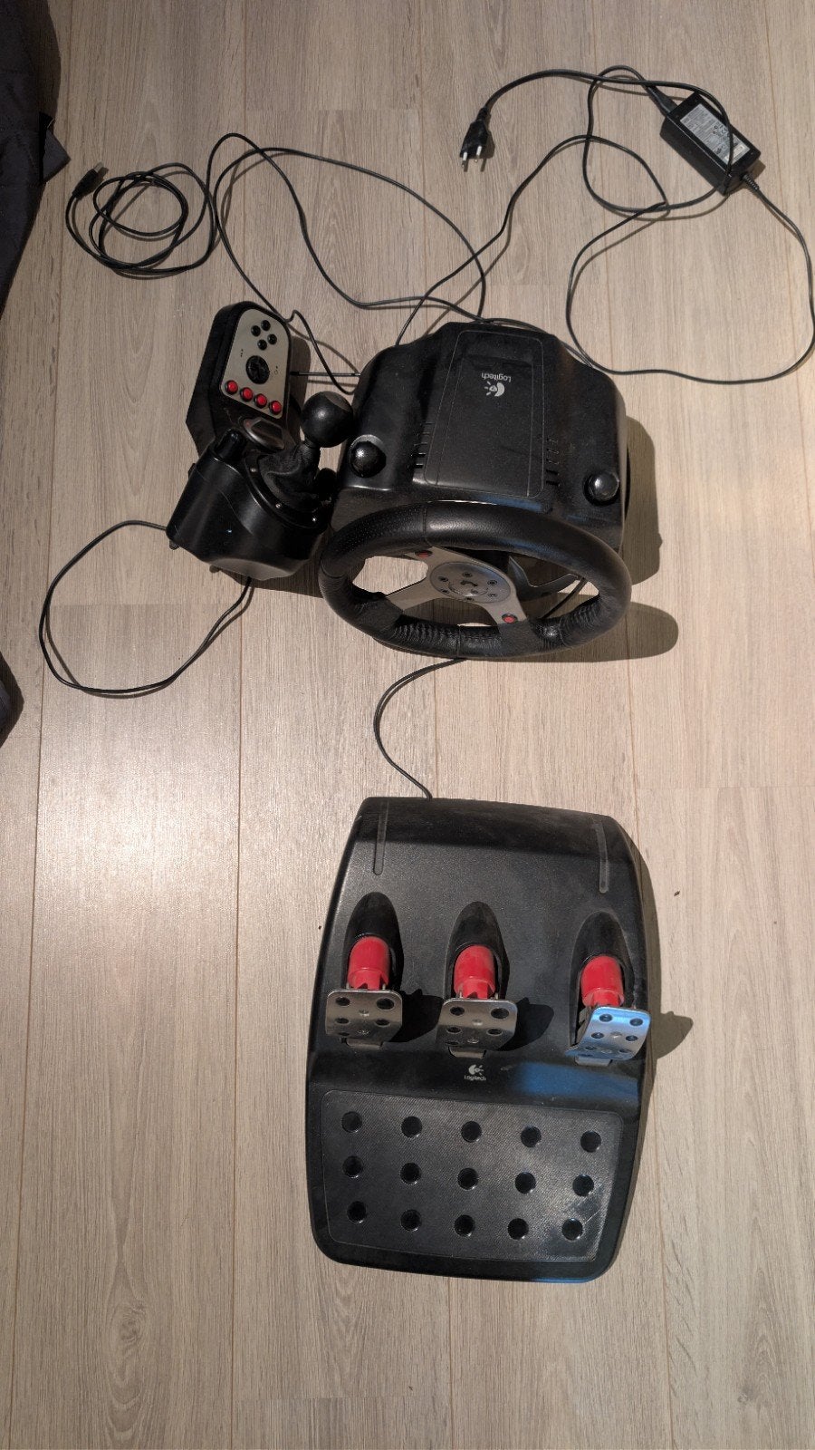 Logitech g25 racing stuur set, Ophalen of Verzenden, Gebruikt