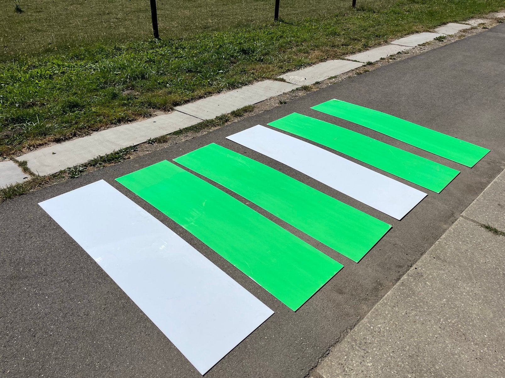 6x lange Plexiglas platen 210x56 Glad WIT Acrylaat plaat 4mm, Doe-het-zelf en Verbouw, Platen en Panelen, Ophalen, Zo goed als nieuw