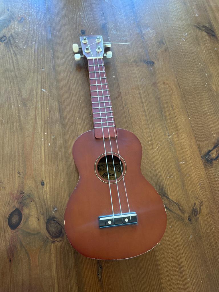 Vintage Ukelele - Klassiek Houten Muziekinstrument, Ophalen of Verzenden, Gebruikt, Klassieke of Spaanse gitaar