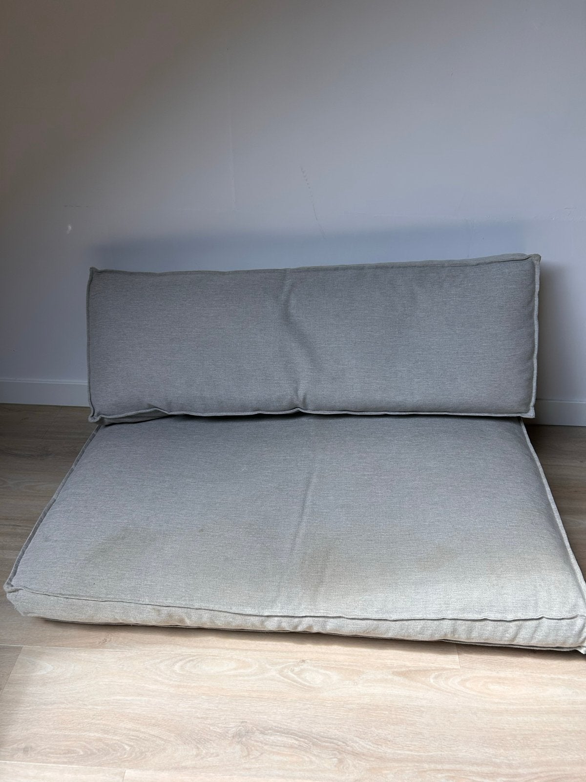 Palletkussens Karwei - Grijs loungekussen, Ophalen, Gebruikt