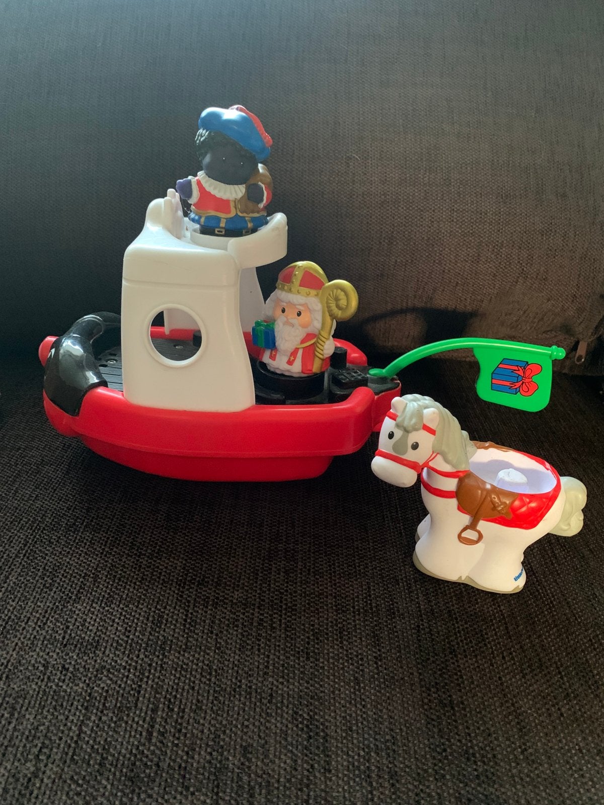 Little people boot met muziek Sinterklaas en piet en ozosnel, Diversen, Ophalen of Verzenden, Zo goed als nieuw