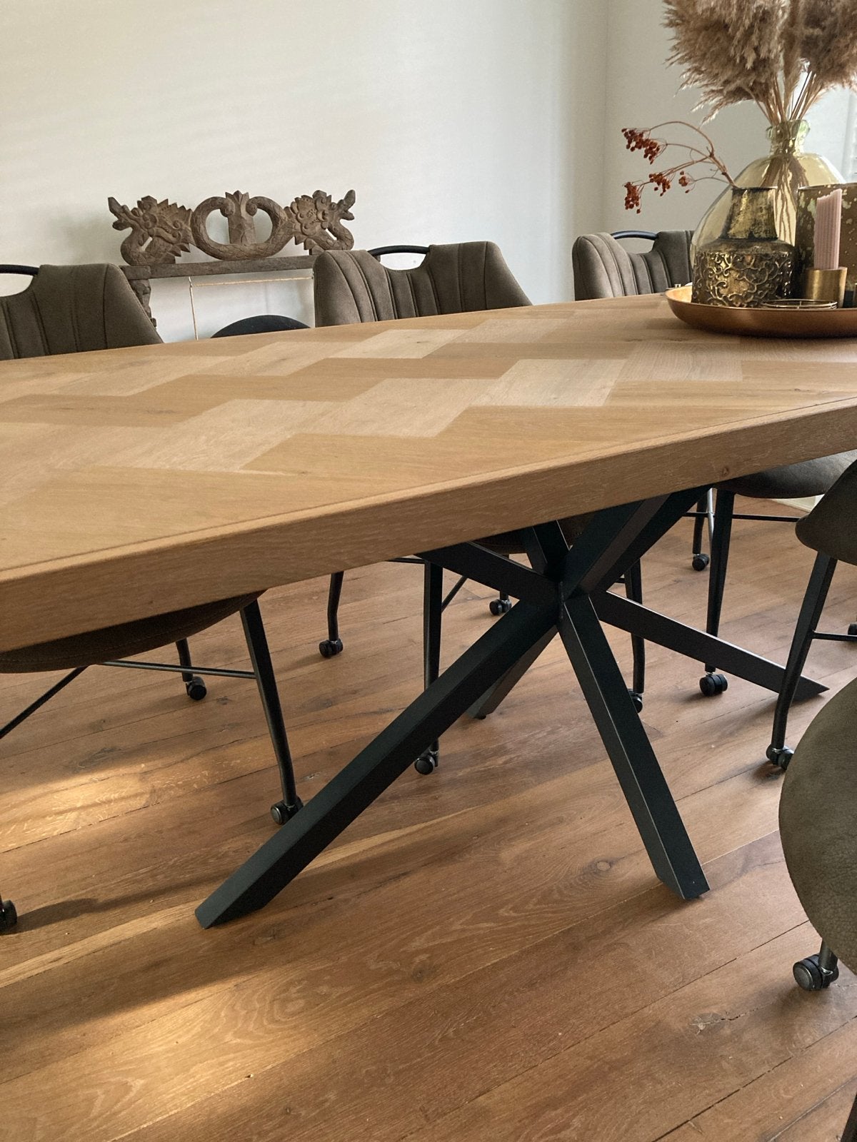 Eikenhouten eettafel visgraat - zo goed als nieuw, Ophalen, Zo goed als nieuw, Eikenhout