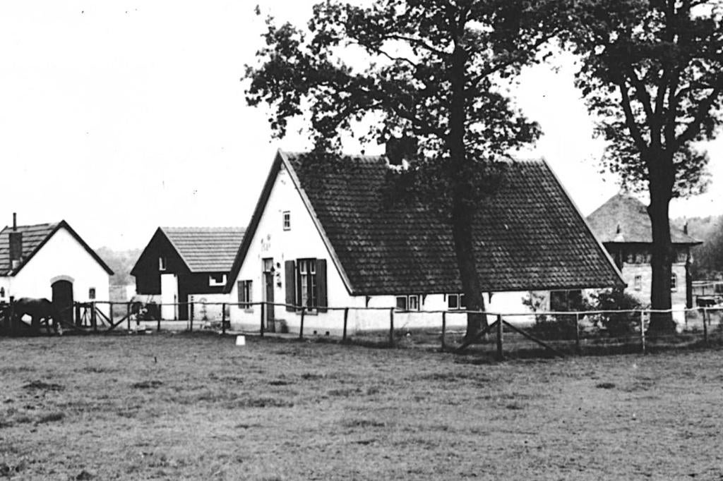 947019 Hoenderloo aan de Krimweg Gelopen met Postzegel, Ophalen of Verzenden, 1960 tot 1980, Gelopen, Gelderland