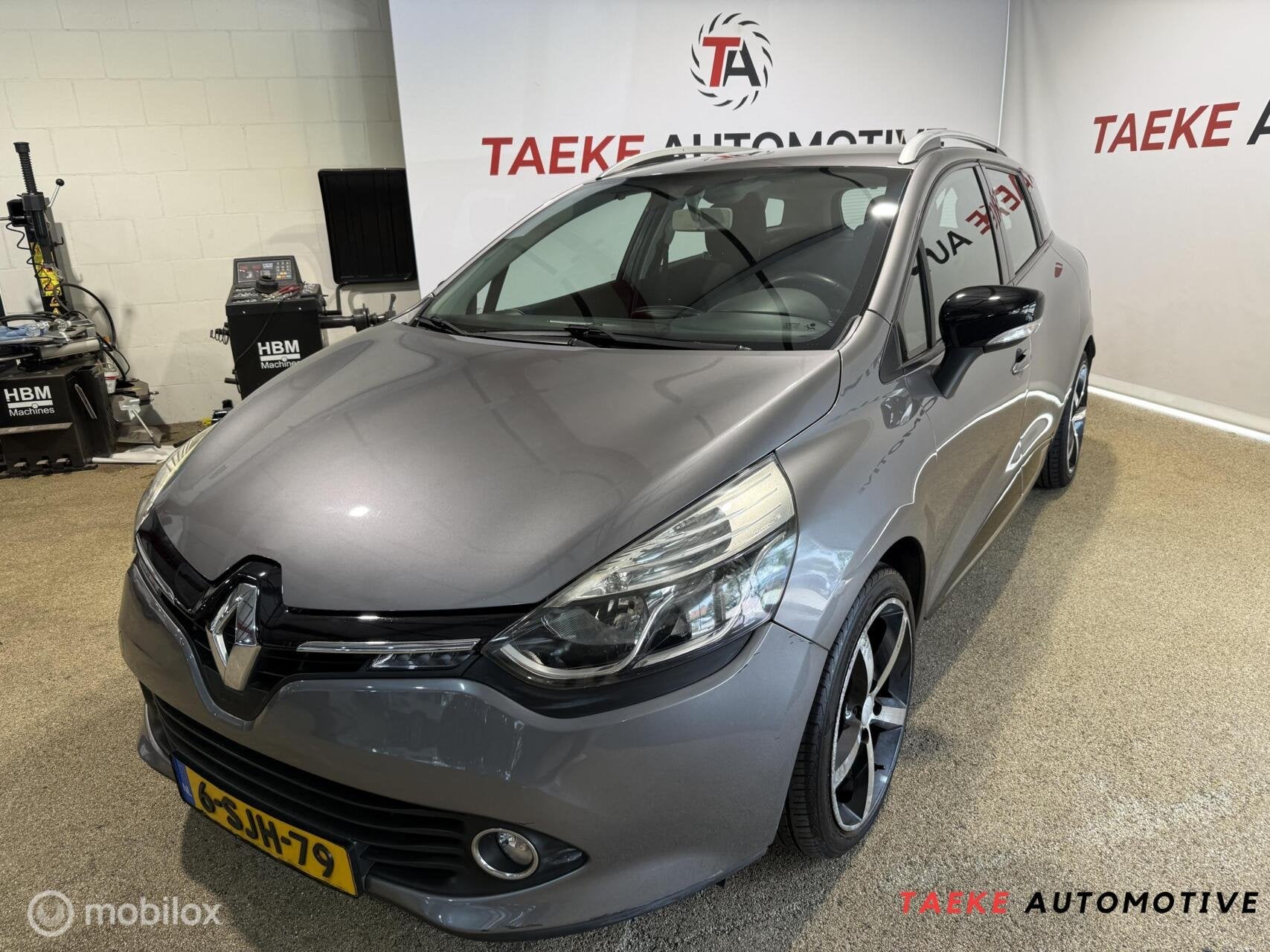 Renault Clio Estate 0.9 TCe Expression AIRCO/CRUISE/NAVI/APK, Auto's, Voorwielaandrijving, Stof, Origineel Nederlands, Handgeschakeld