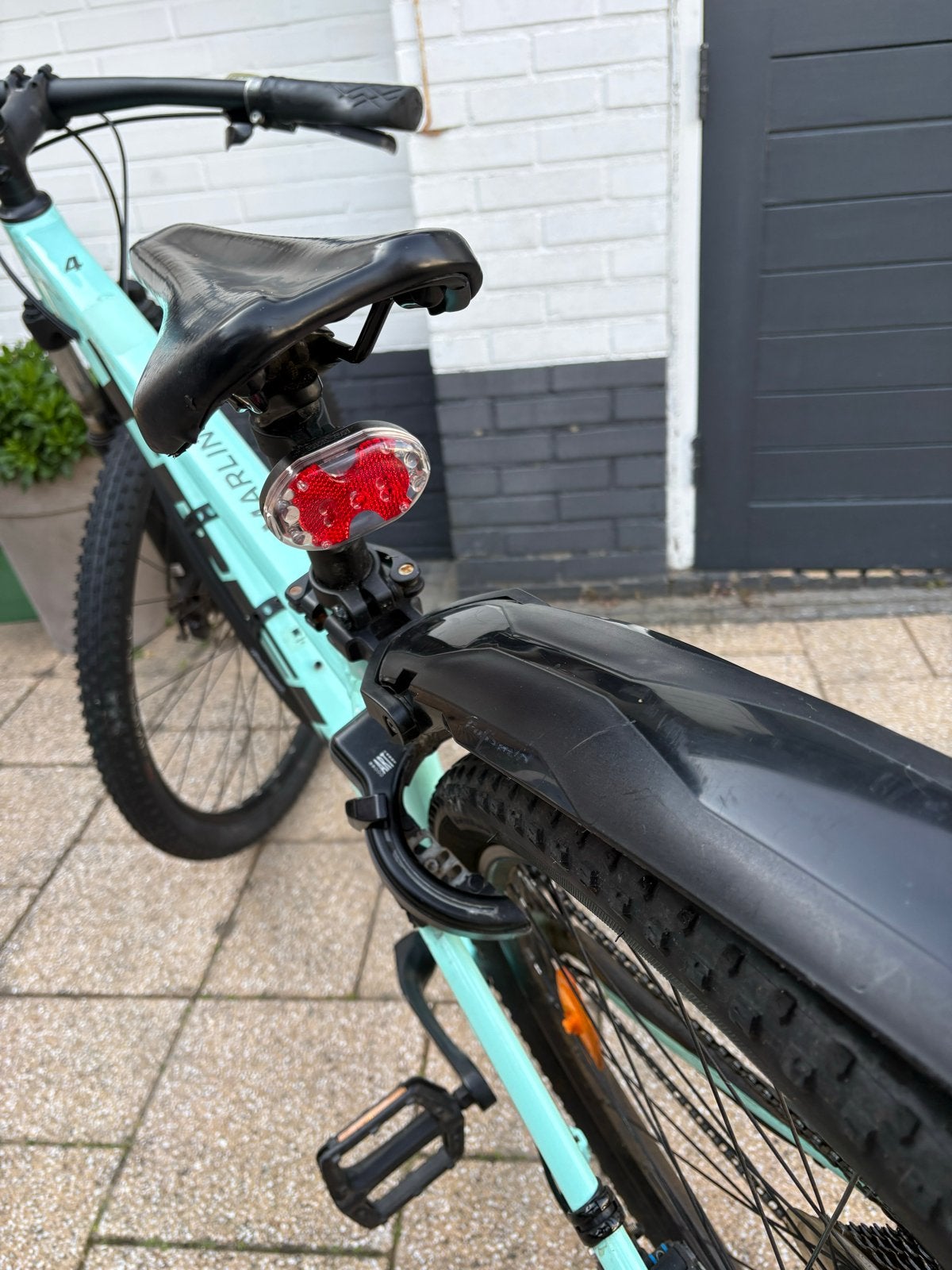 Foto 3 van Trek Marlin Mountainbike - Zo goed als nieuw