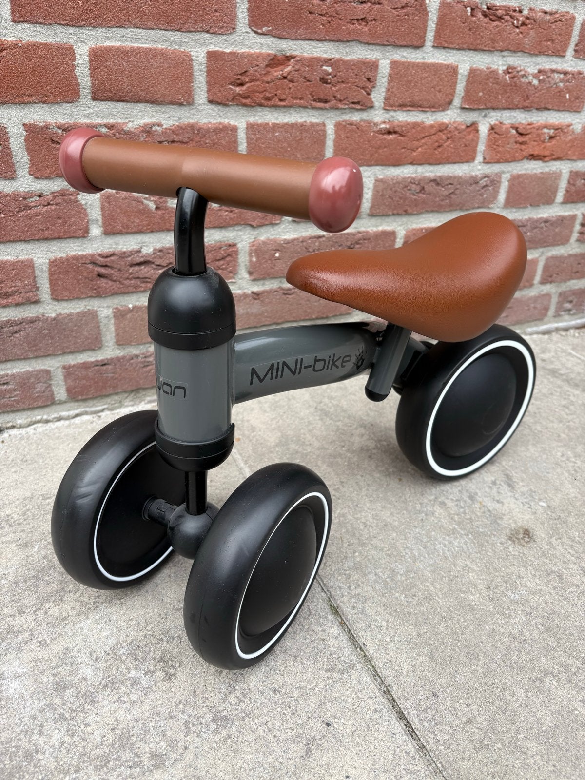 Mini-bike loopfiets voor de allerkleinsten, Ophalen, Zo goed als nieuw, 14 inch of minder