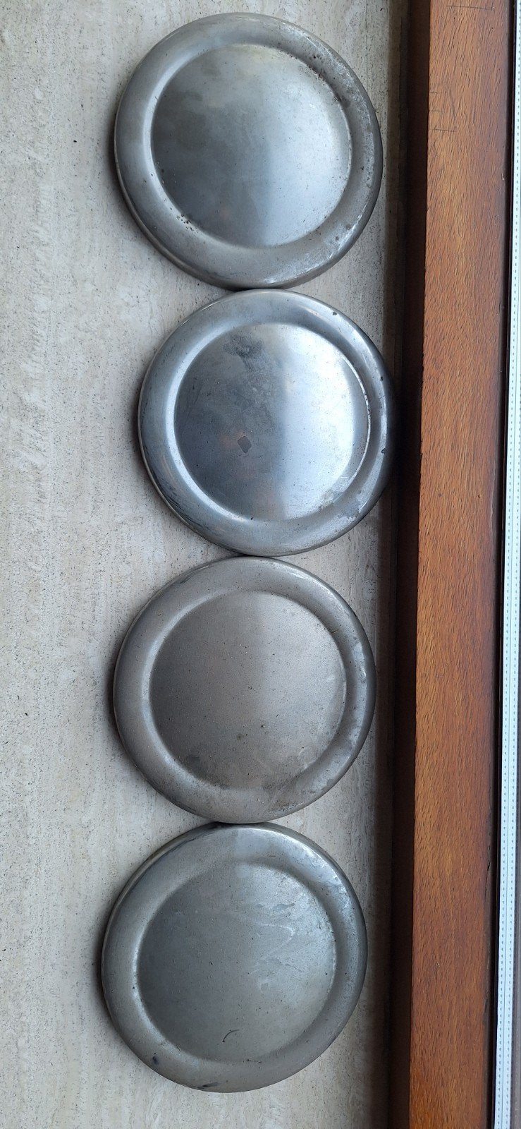 Set van 4 vintage wieldoppen metaal, Ophalen of Verzenden, Gebruikt, Oldtimer onderdelen