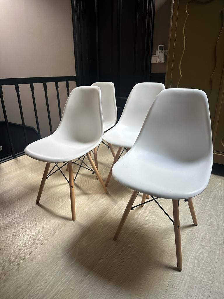 Set van 4 Witte Stoelen - Scandinavisch, Huis en Inrichting, Stoelen, Ophalen, Gebruikt, Wit, Vier