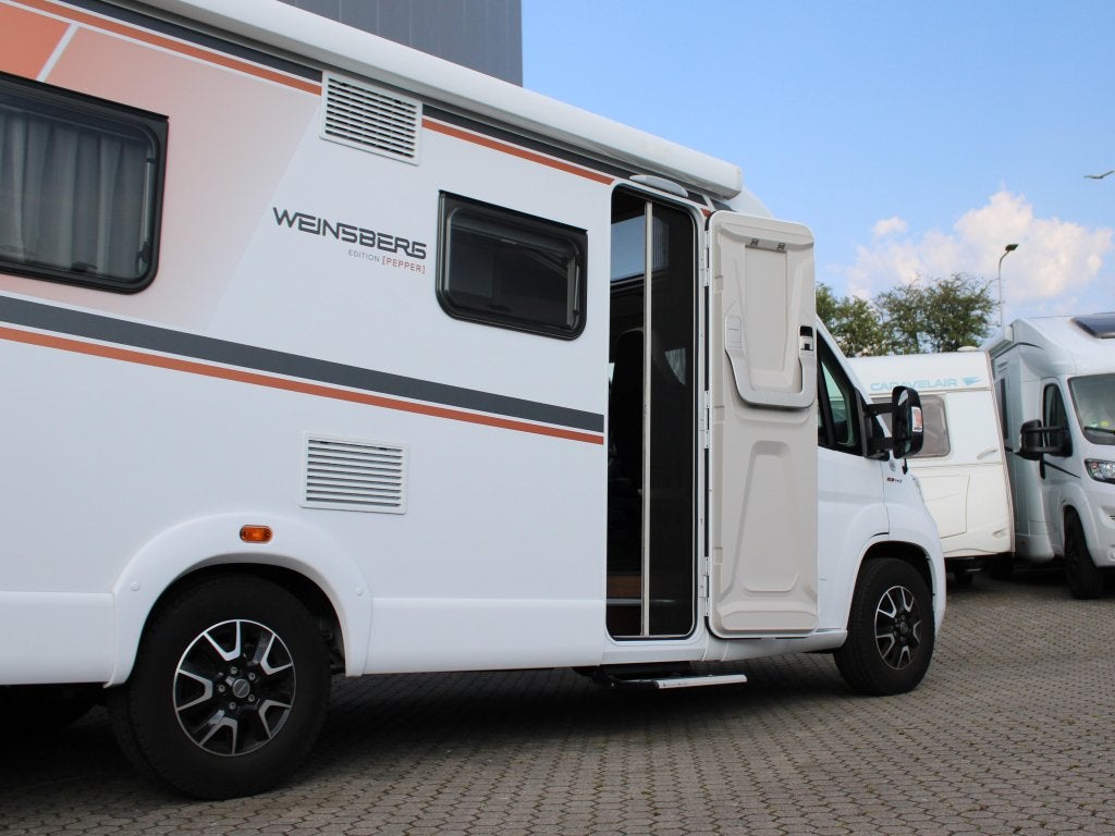 Weinsberg CaraCompact Pepper 600 MF 9Trp Automaat Nieuwstaat, Caravans en Kamperen, Campers, Automaat, Weinsberg, Ringverwarming
