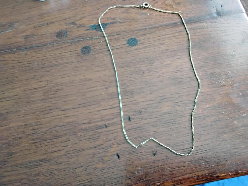 Goudkleurig ketting, Ophalen of Verzenden, Zo goed als nieuw, Goud, Overige materialen