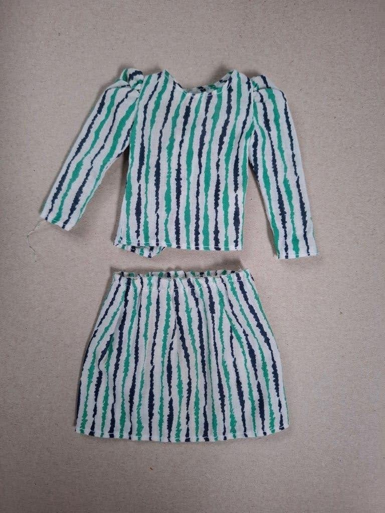 Vintage Sindy Pedigree #43005 outfit 1984, Ophalen of Verzenden, Gebruikt, Kleertjes
