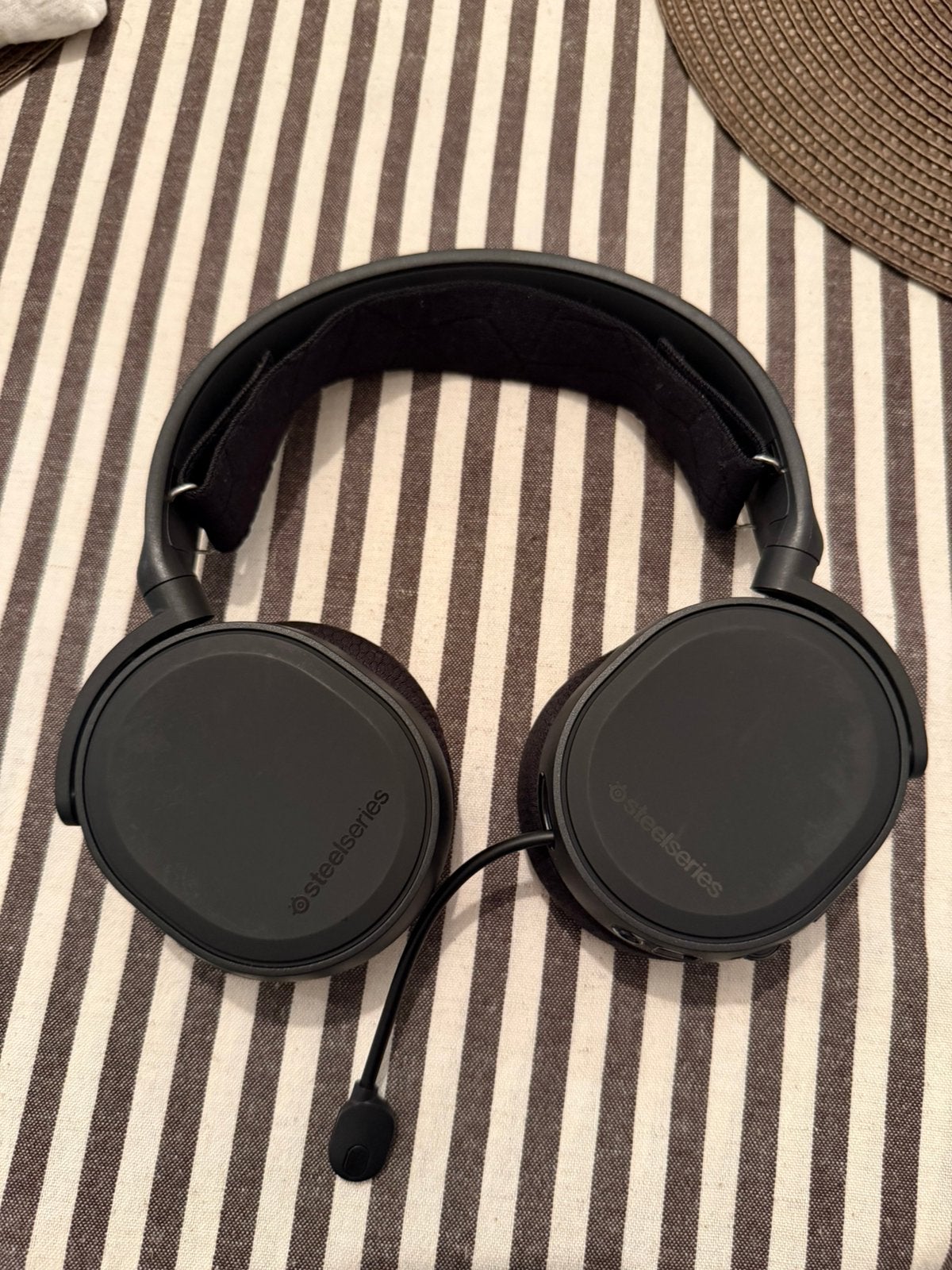 Steelseries Arctis 3 Gaming Headset, Ophalen of Verzenden, Gaming headset, Zo goed als nieuw