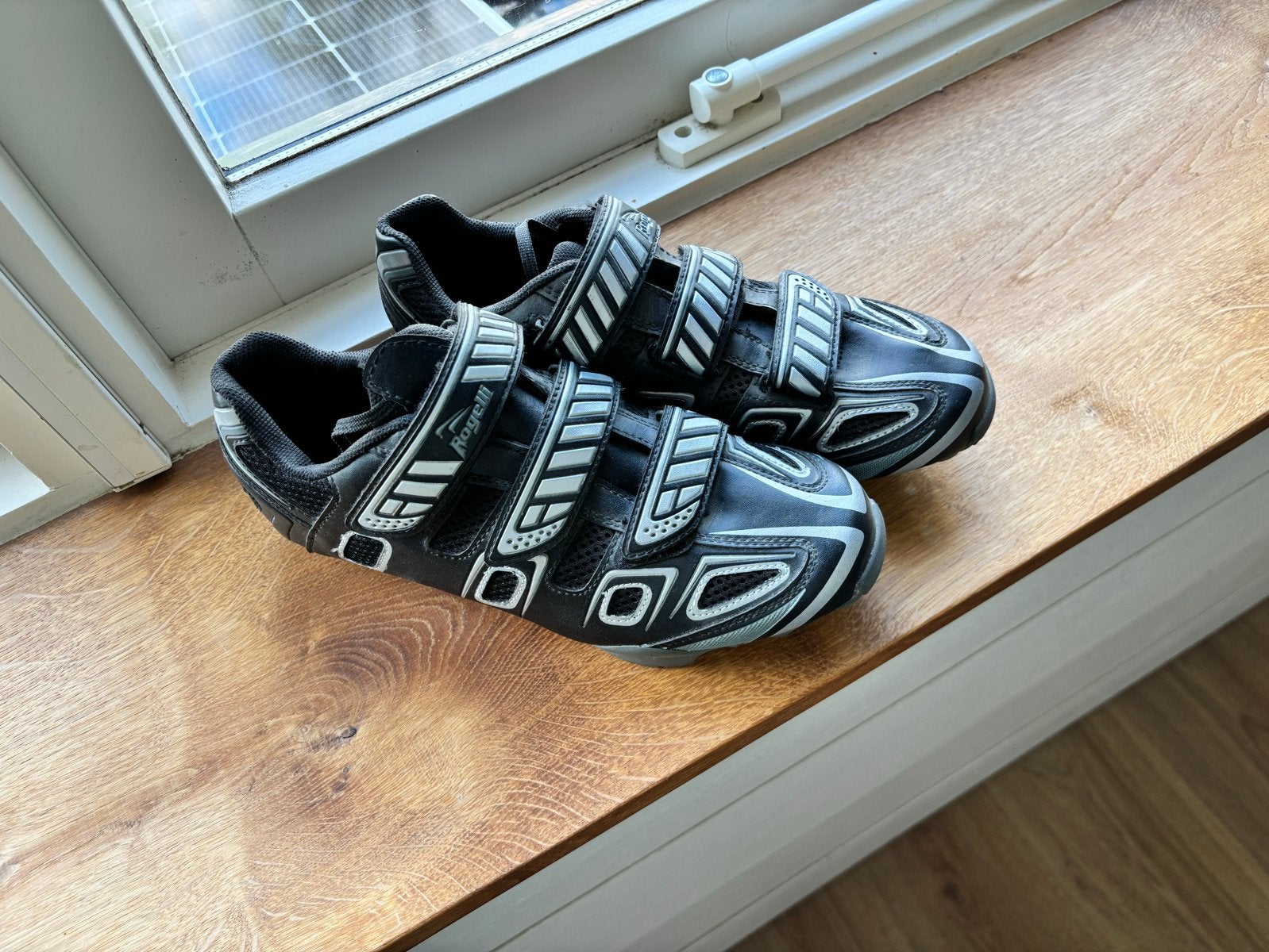 Rogelli dames fietsschoenen met Shimano kliksysteem - Maat 4, Ophalen, Schoenen, Overige maten, Zo goed als nieuw
