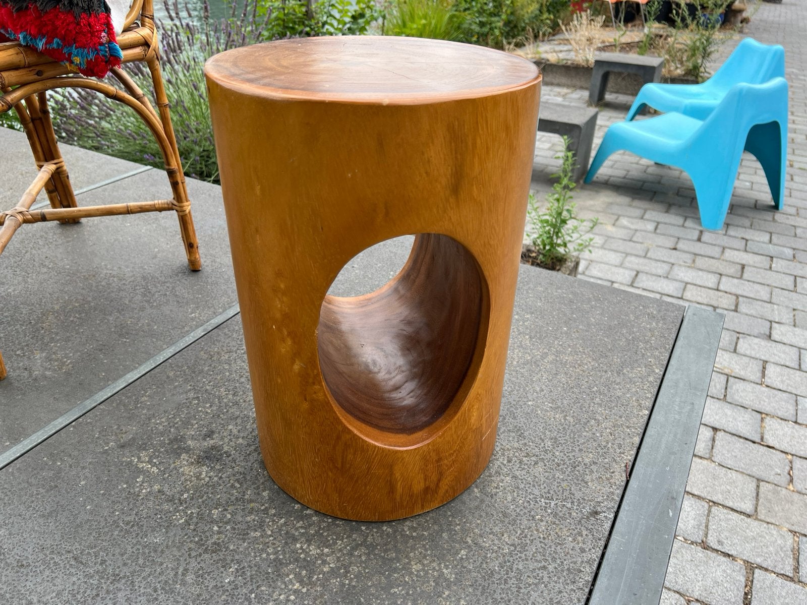 Vintage design boomstam kruk, Huis en Inrichting, Ophalen, Zo goed als nieuw, Hout