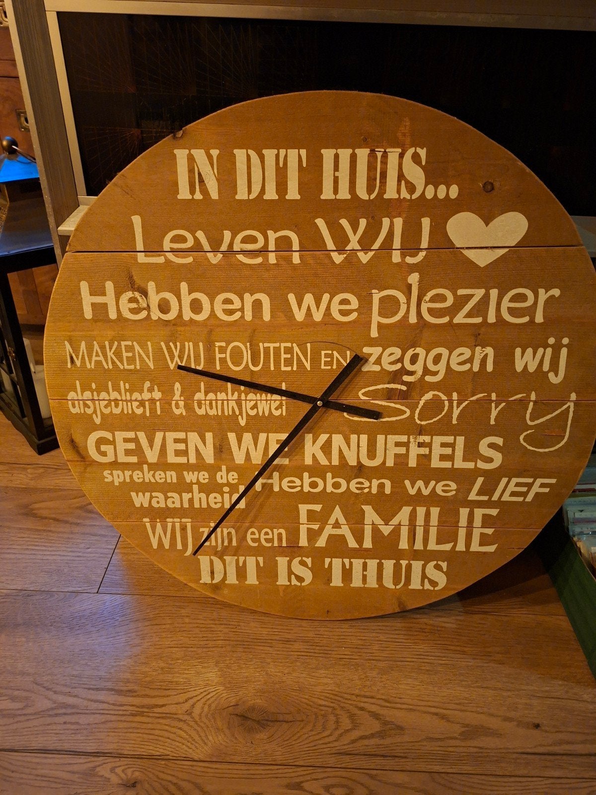 HOUTEN KLOK MET TEKST, Tekstbord, Ophalen, Zo goed als nieuw, Hout