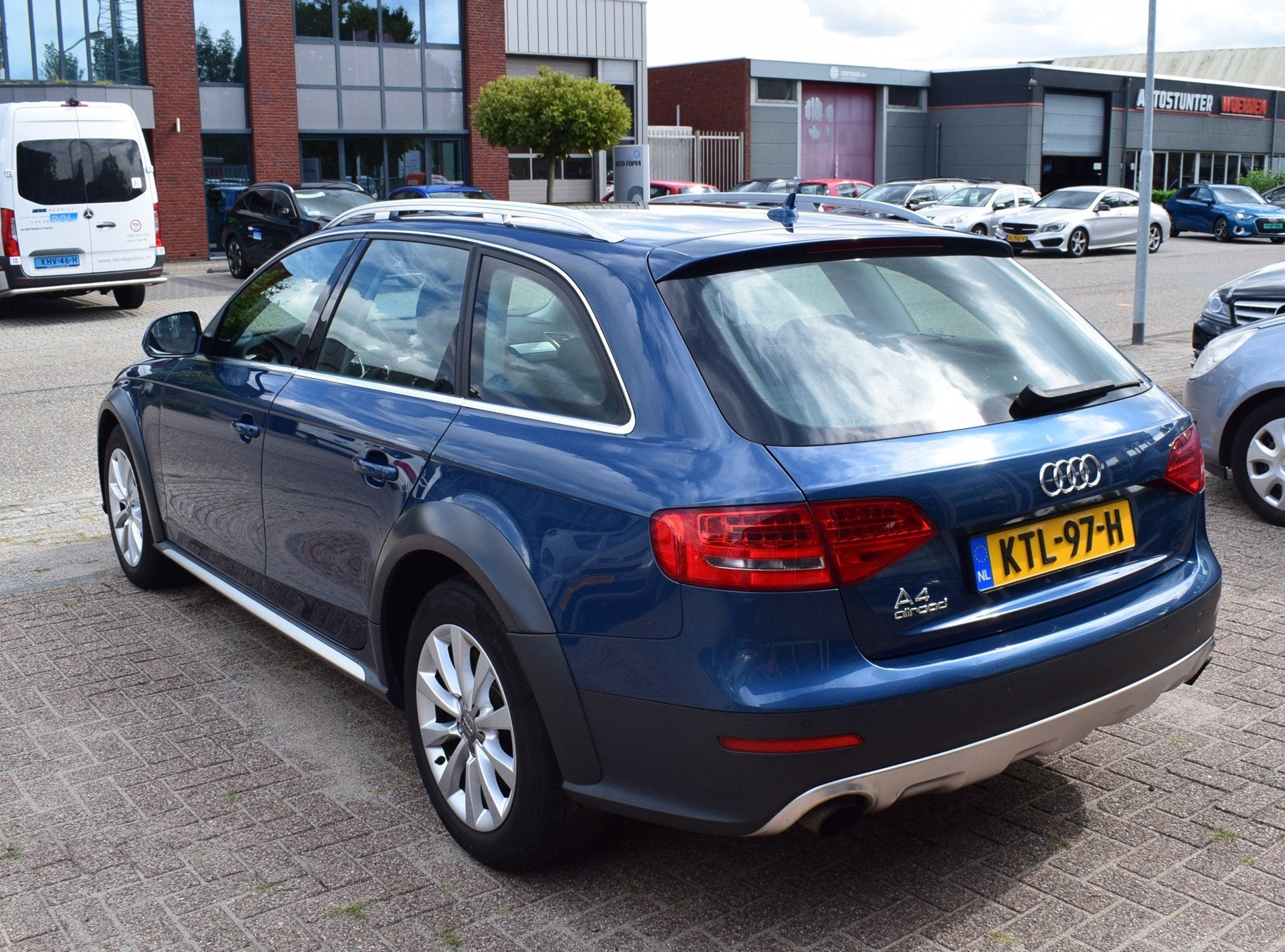 Audi A4 allroad quattro 2.0 TFSI |XENON | NAVI | LEDER | CLI, Auto's, Automaat, Euro 5, Gebruikt, Zwart