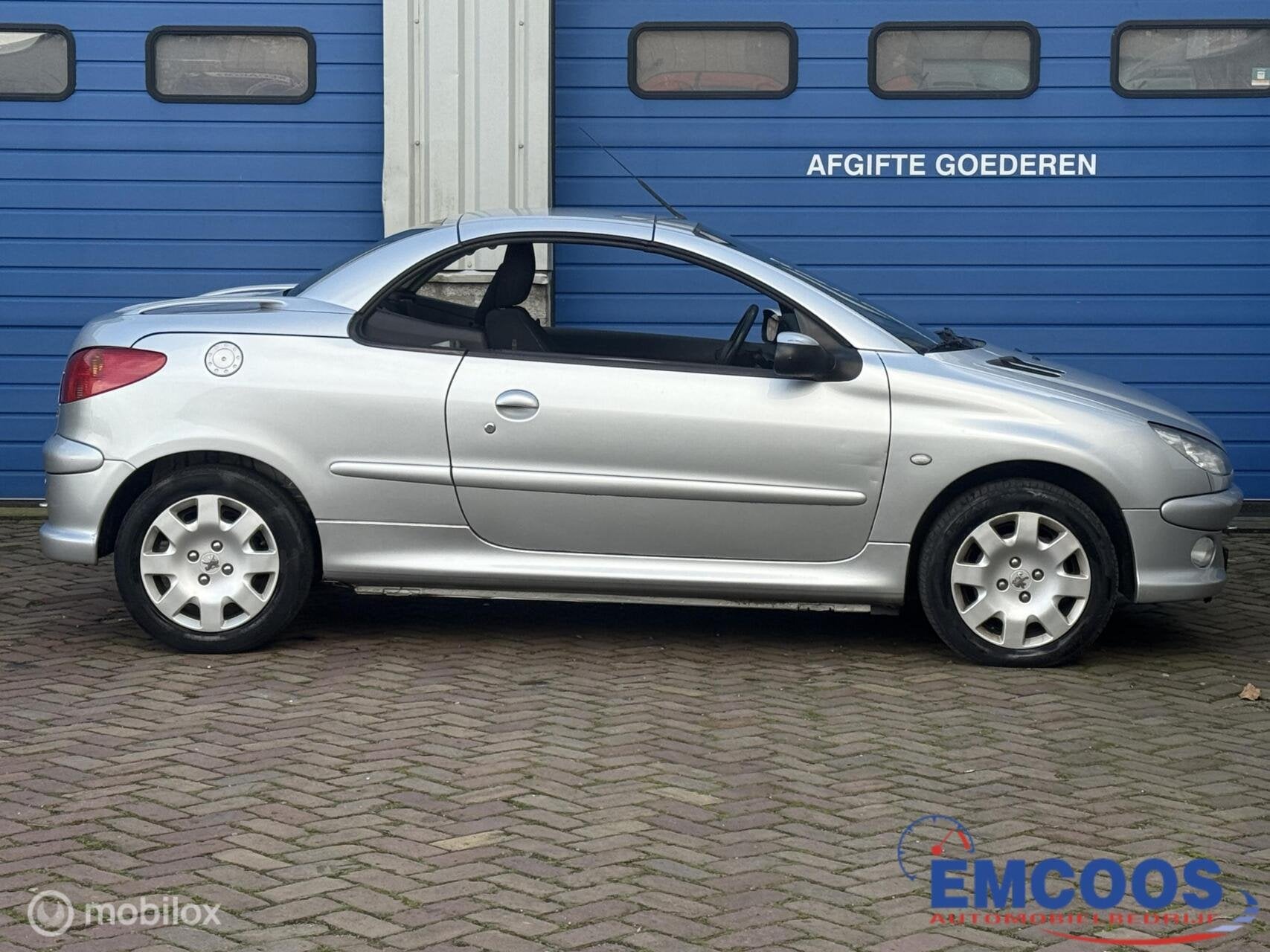 Peugeot 206 CC 1.6-16V * Automaat * Goed werkende dak *, Auto's, Gebruikt, 4 cilinders, Cabriolet, 4 stoelen