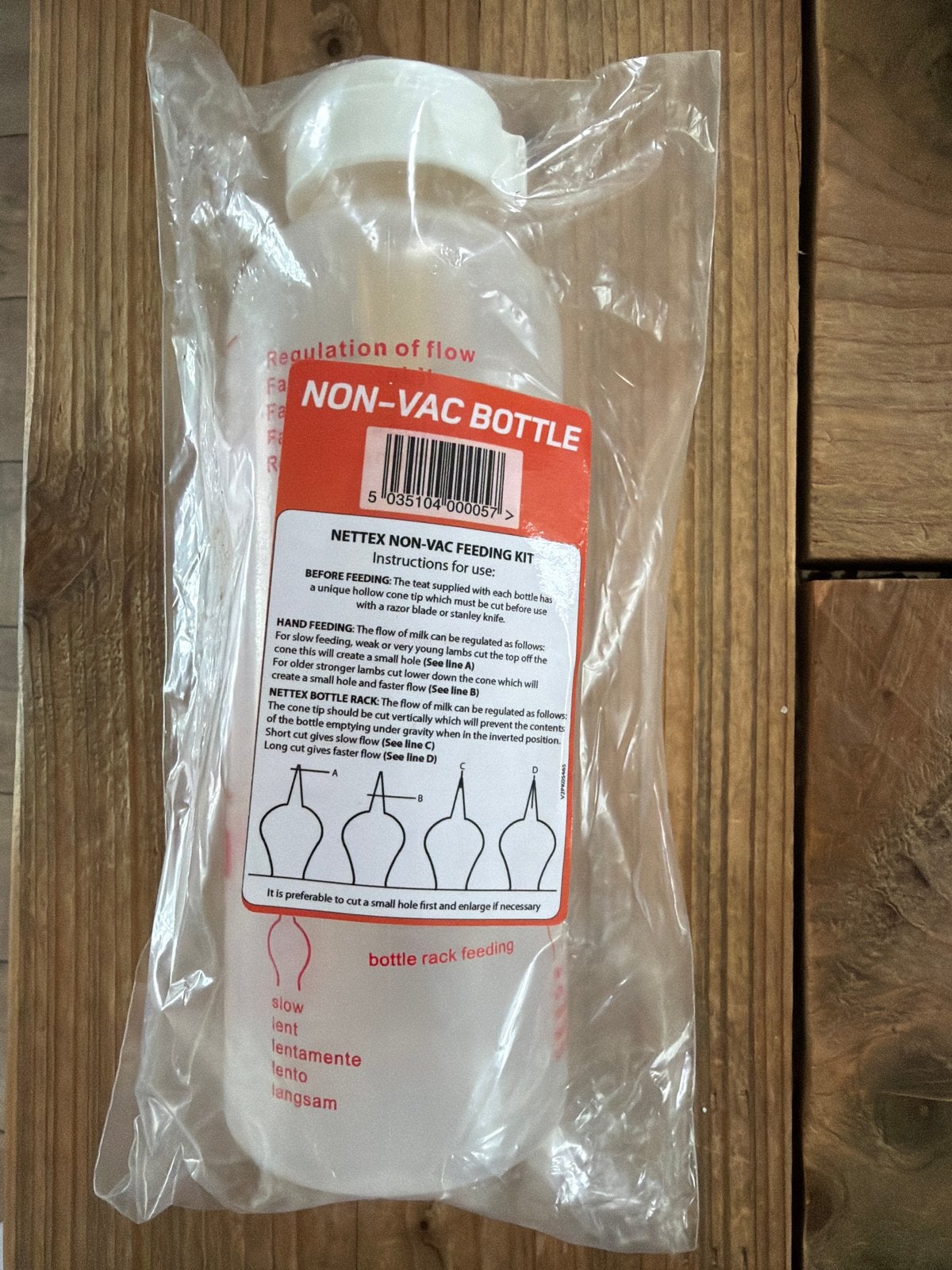 NETTEX non-vac Lam feeder bottle., Geslacht onbekend