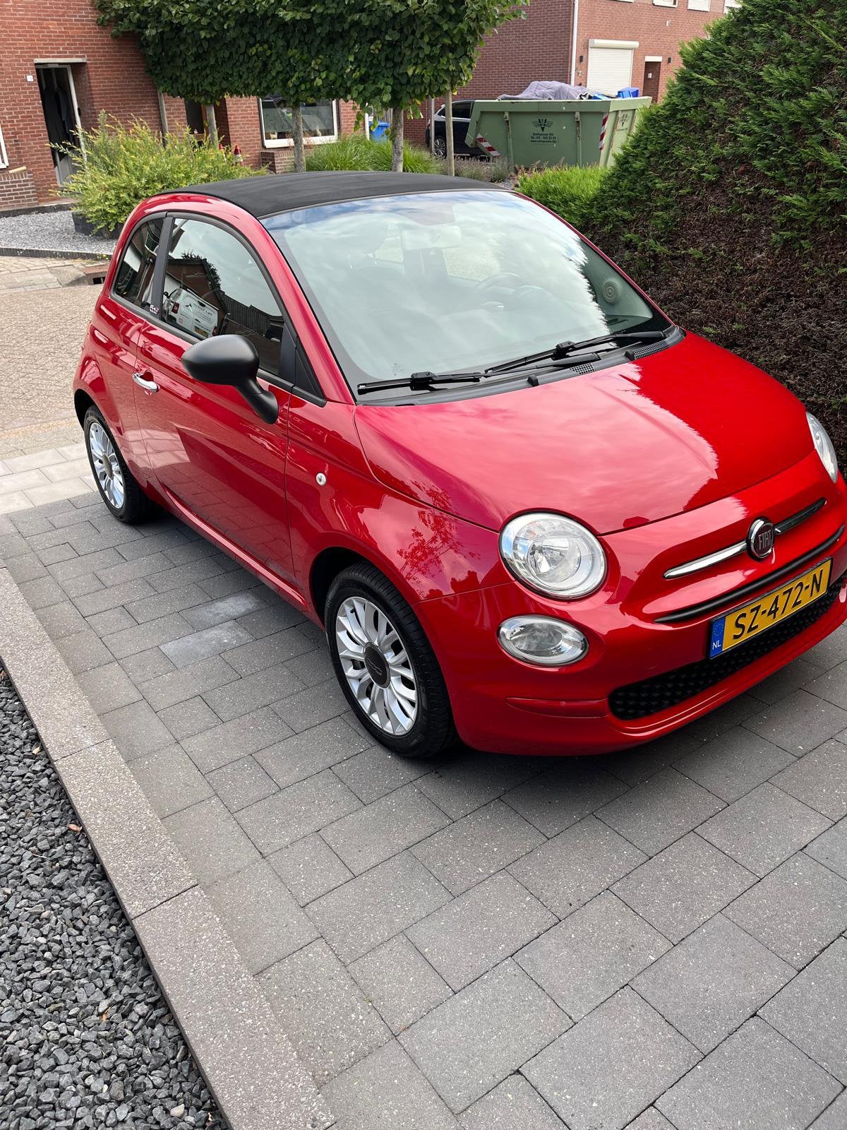 Fiat 500C 0.9 80pk Turbo Twinair 2018 Rood ( km 38600), Auto's, Fiat, 31 €/maand, Cabriolet, Origineel Nederlands, Handgeschakeld