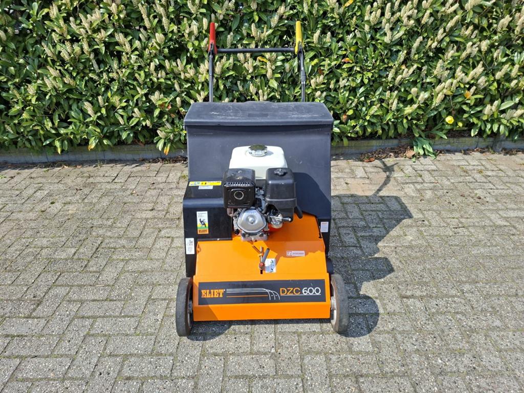 Eliet DZC 600 Doorzaaimachine - Zeer Goed Onderhouden, Ophalen, Zo goed als nieuw, Benzine-grasmaaier, Eliet