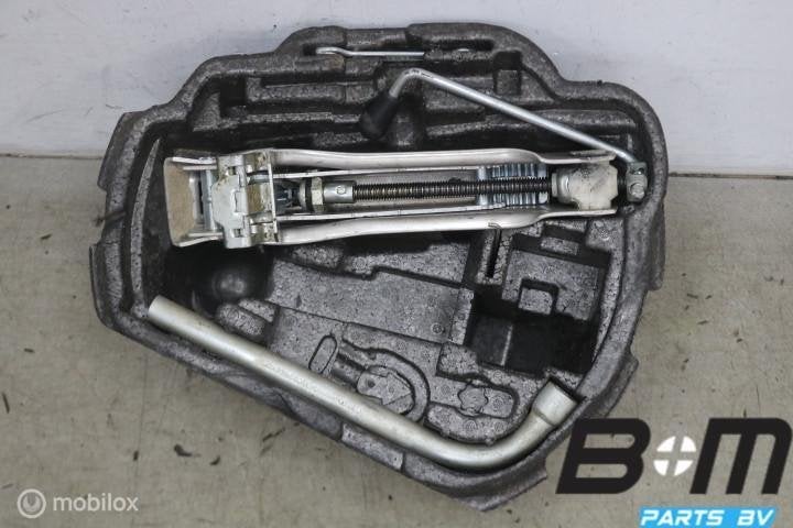 Krik met wagengereedschap VW Golf 4 1J0012115M, Auto-onderdelen, Gebruikt