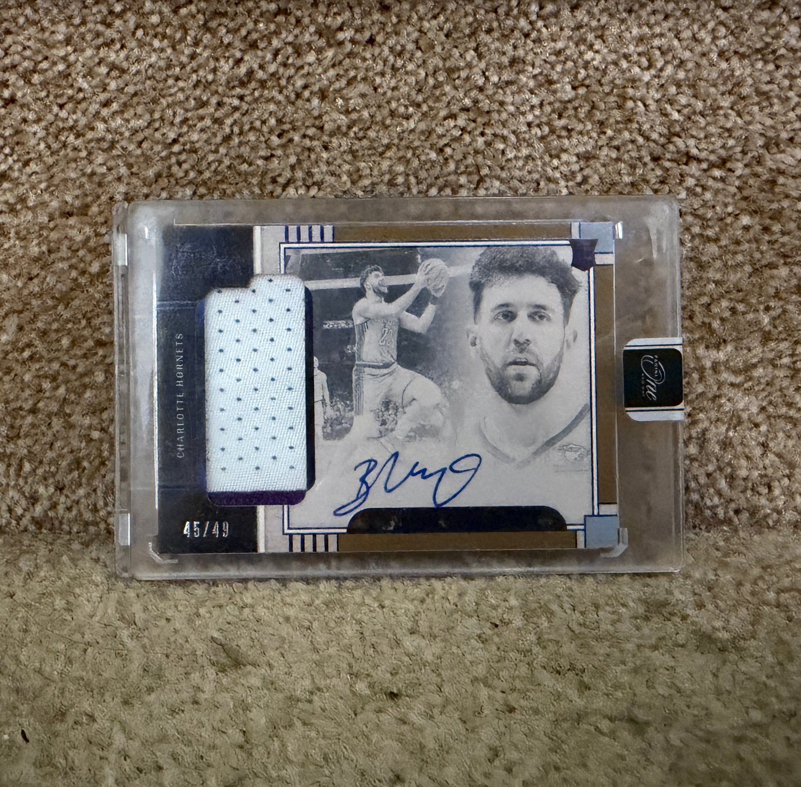 NBA Panini one and one Micic Auto Patch /49 kaart basketbal, Sport en Fitness, Basketbal, Ophalen of Verzenden, Zo goed als nieuw