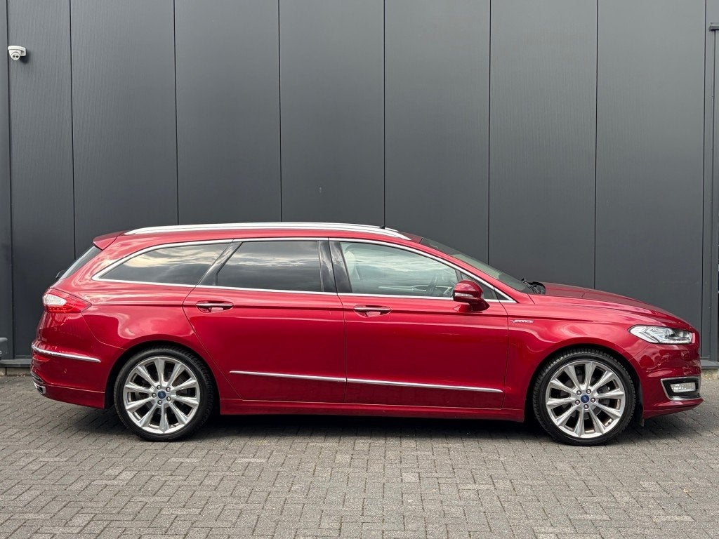Ford Mondeo Wagon 2.0i Vignale Pano Leder Massage Camera LED, Mondeo, Geïmporteerd, 84 €/maand, Lease