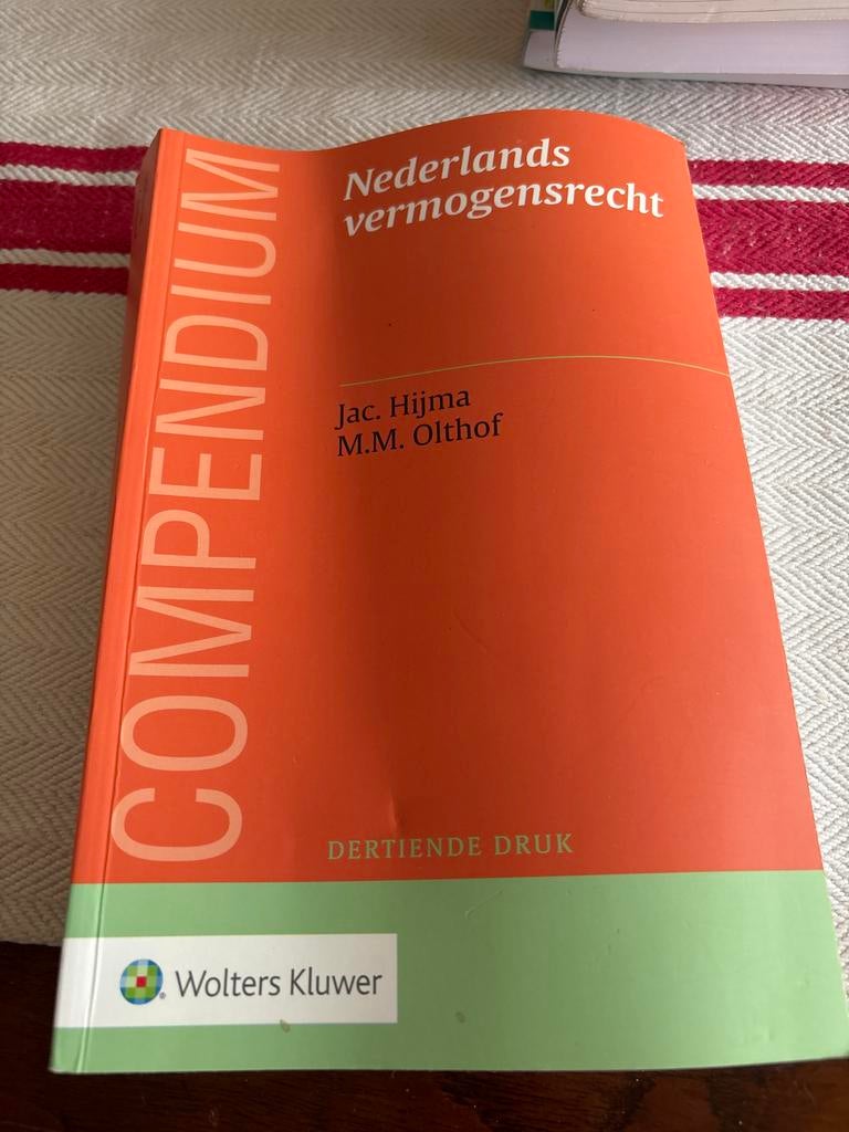 Compendium Nederlands vermogensrecht - Dertiende druk, Boeken, Studieboeken en Cursussen, Ophalen of Verzenden, Gamma, Gelezen