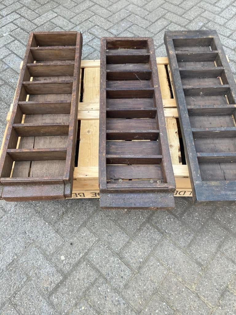 Mooie oude steenmallen ,de echte nu 25 euro per stuk, Ophalen of Verzenden