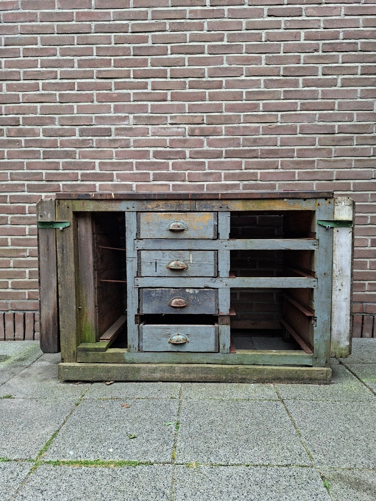 Antieke brocante werkbank., Ophalen