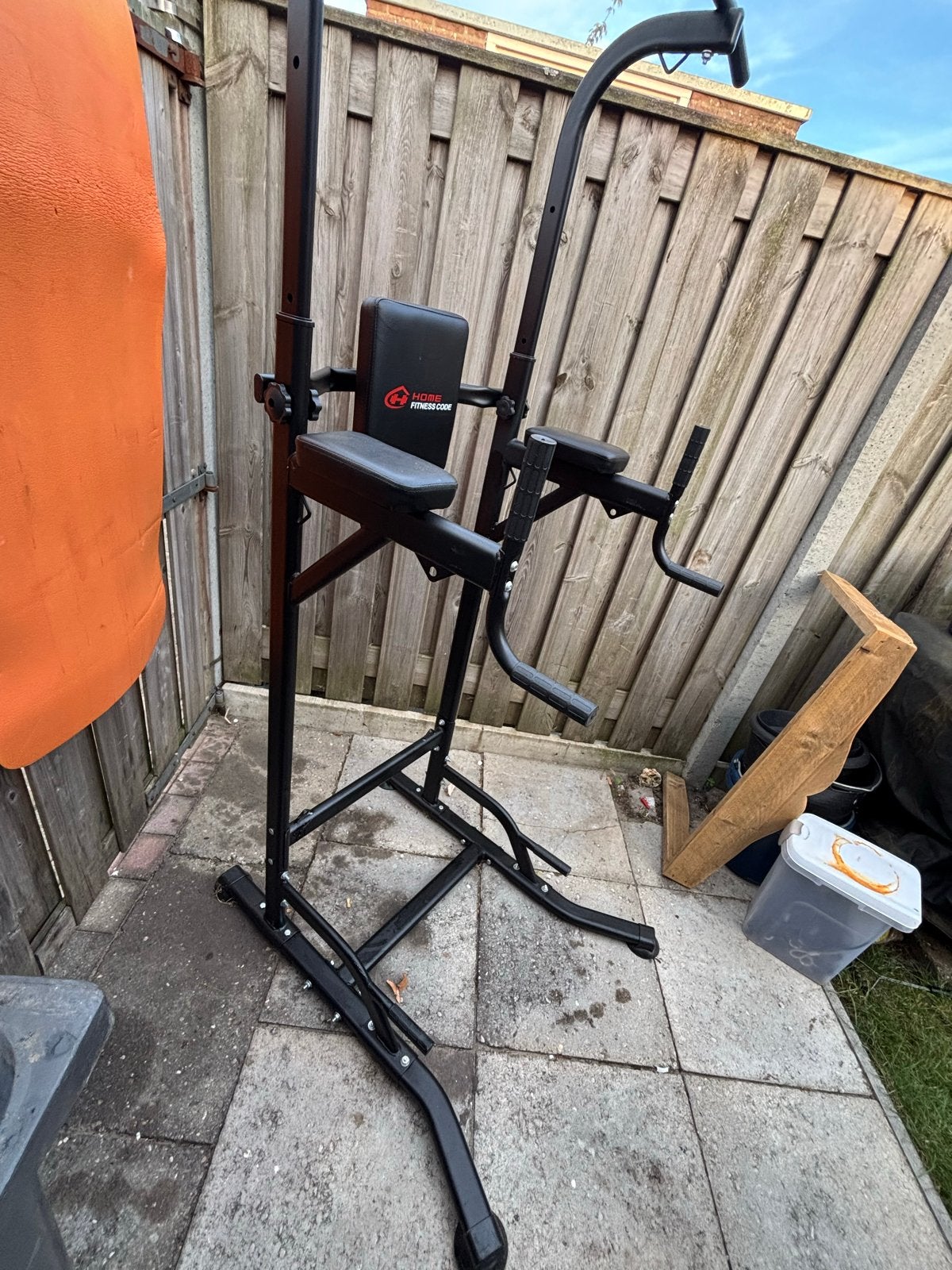 Home Fitness Code Power Tower - Optrekstation, Ophalen, Gebruikt, Armen, Oprekstang