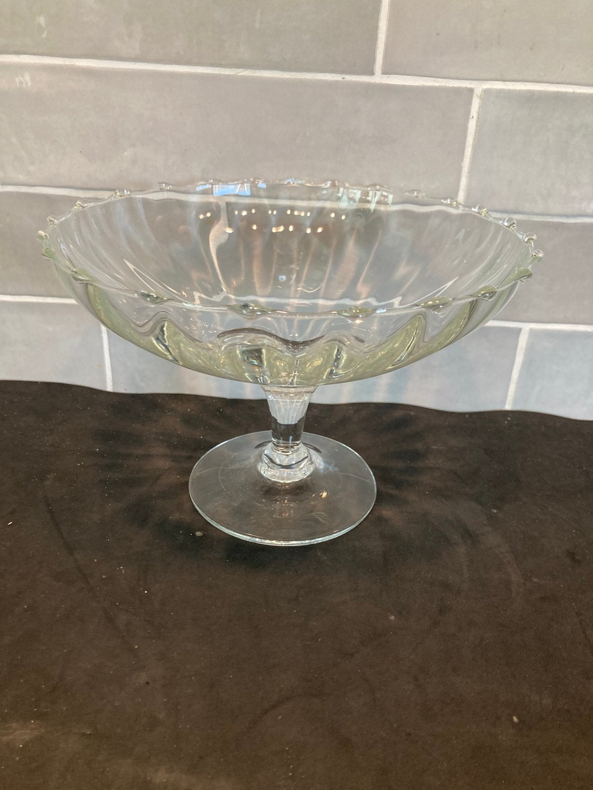 Glazen schaal op voet (070426h), Ophalen of Verzenden, Gebruikt, Rond, Glas