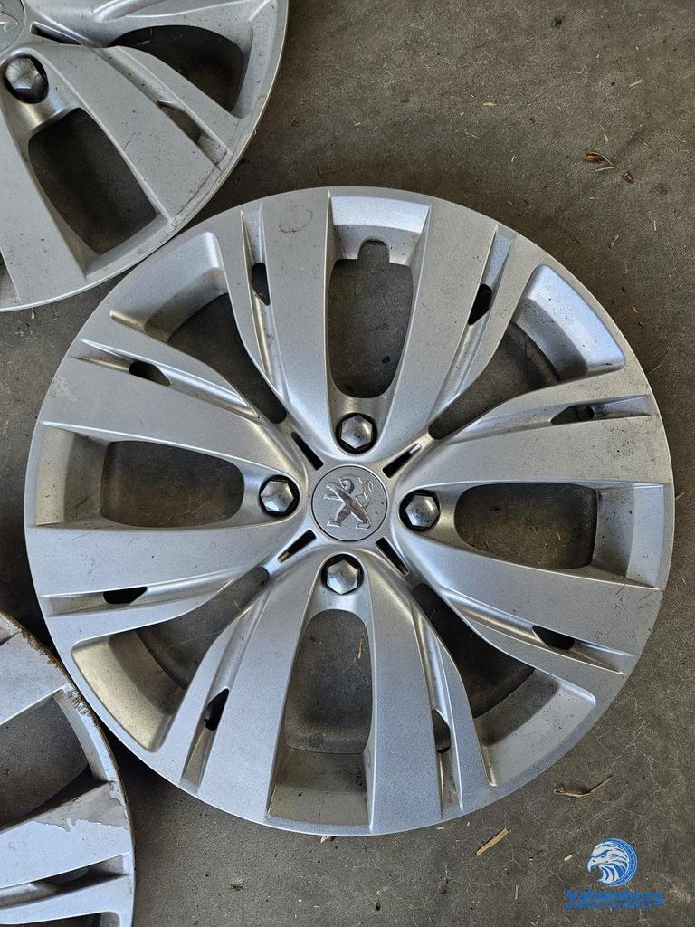 ORIGINELE Peugeot wieldoppen 15 inch, Gebruikt, -, Verzenden, -