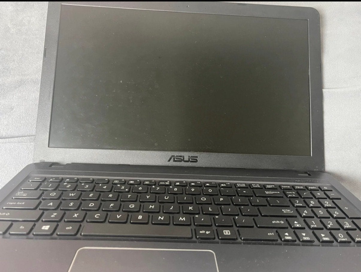 ASUS Vivobook Laptop - Goed voor dagelijks gebruik, Gebruikt, HDD, 2 tot 3 Ghz, Ophalen of Verzenden
