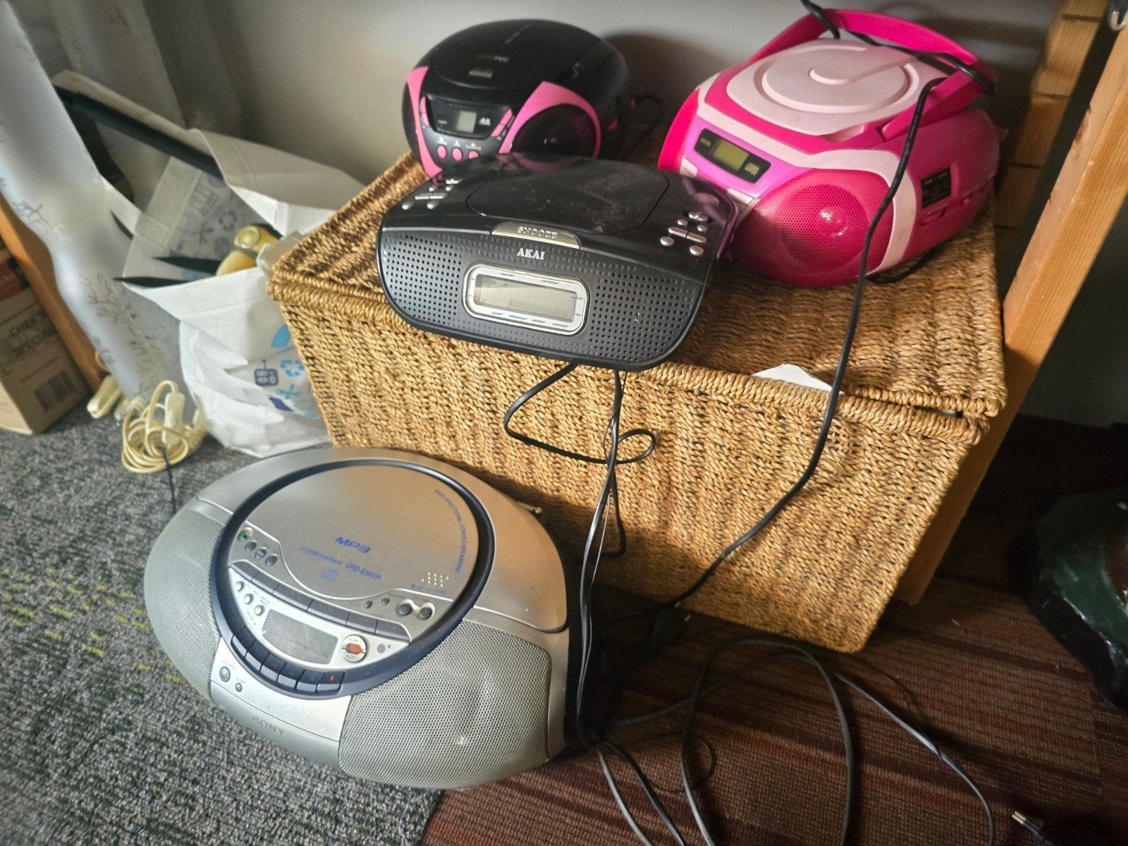 Diverse radio's en boomboxen - Gebruikt, Ophalen of Verzenden, Gebruikt, Overige typen, Met cd-speler