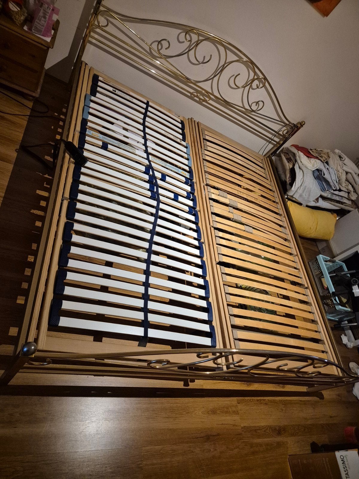 2 persoonsbed 180 x 200cm gratis af te halen, Huis en Inrichting, Slaapkamer | Bedden, Ophalen, Overige kleuren, Tweepersoons