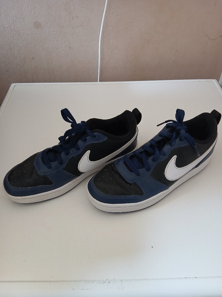 Zwarte Nike schoenen, Nike, Ophalen of Verzenden, Zo goed als nieuw, Sportschoenen