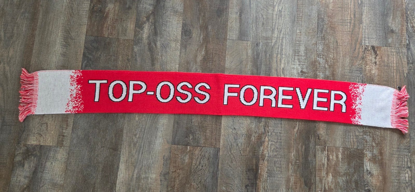 Sjaal Top Oss, Verzamelen, Ophalen of Verzenden, Zo goed als nieuw, Buitenlandse clubs, Vaantje of Sjaal