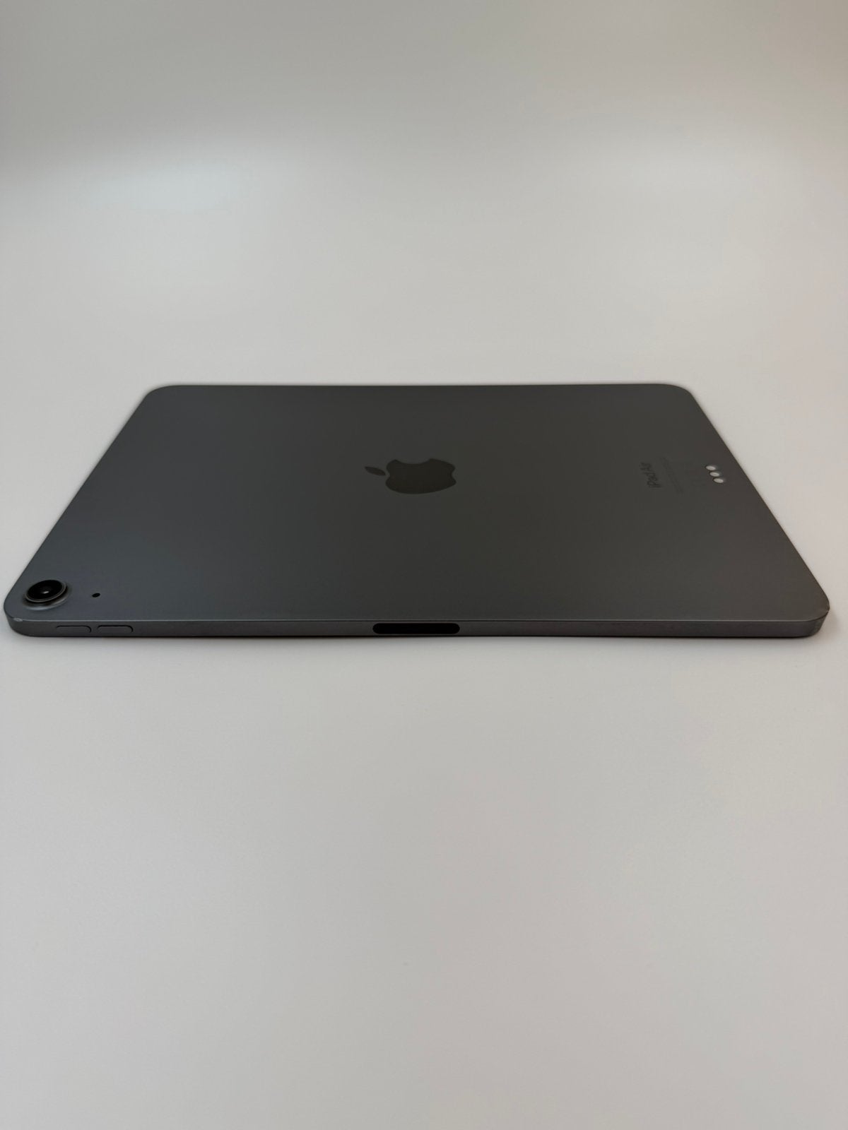 Apple iPad Air 5 WIFI 256GB M1, Ophalen of Verzenden, 15 inch, Aktetas