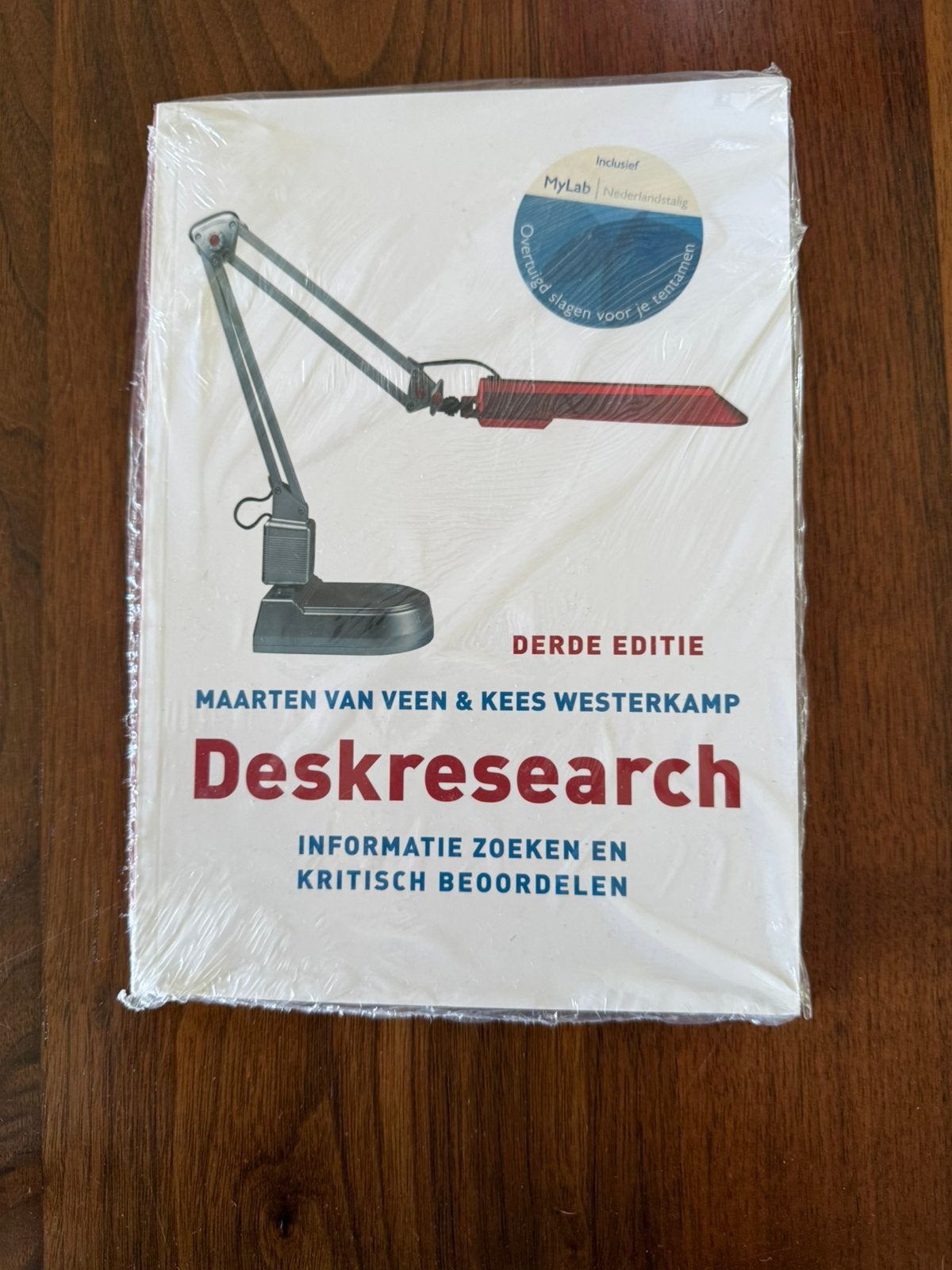 Deskresearch( M van Veen&K Westerkamp), Ophalen of Verzenden, Alpha, Nieuw, HBO
