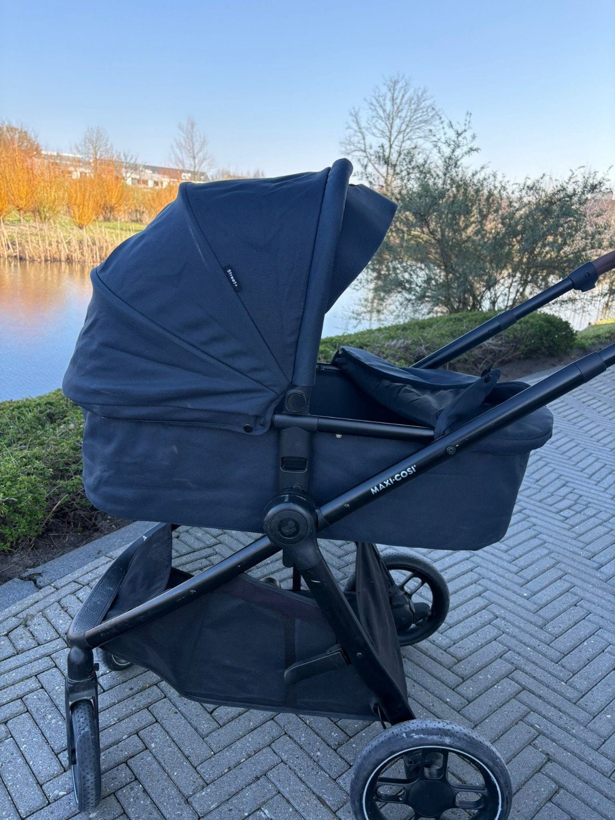 Maxi Cosi kinderwagen compleet incl voetenzak inklapbaar, Kinderen en Baby's, Kinderwagens en Combinaties, Ophalen, Zo goed als nieuw