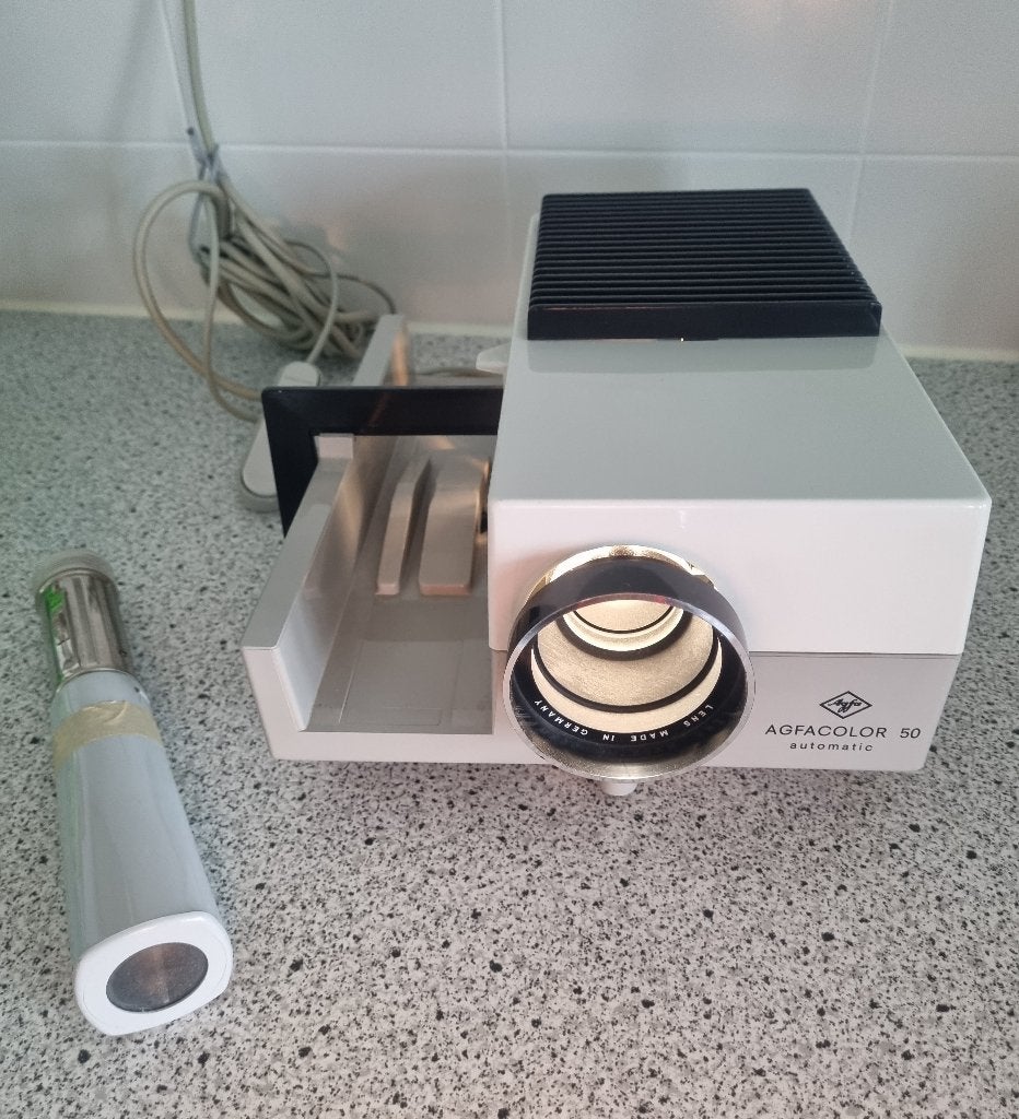 Diaprojector Agfa, Ophalen, Gebruikt, Met scherm