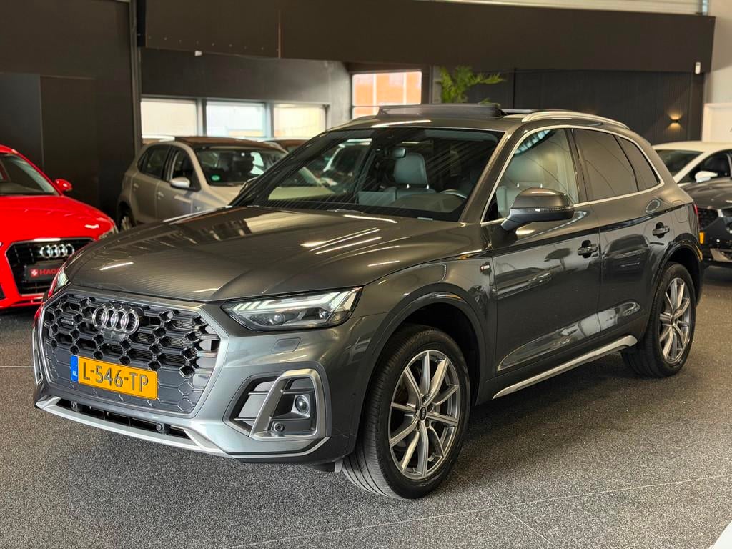 Audi Q5 50 TFSI e 3X S-LINE/1E-EIG//LED/VIRTUAL/PANO/SFEERV/, Auto's, Audi, Automaat, Gebruikt, Euro 6, 4 cilinders
