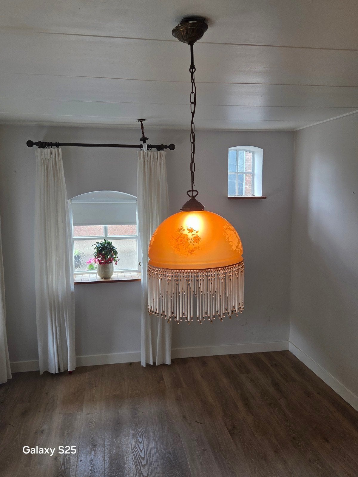 Vintage Hanglamp met Oranje Glazen Kap en Kralen, Ophalen