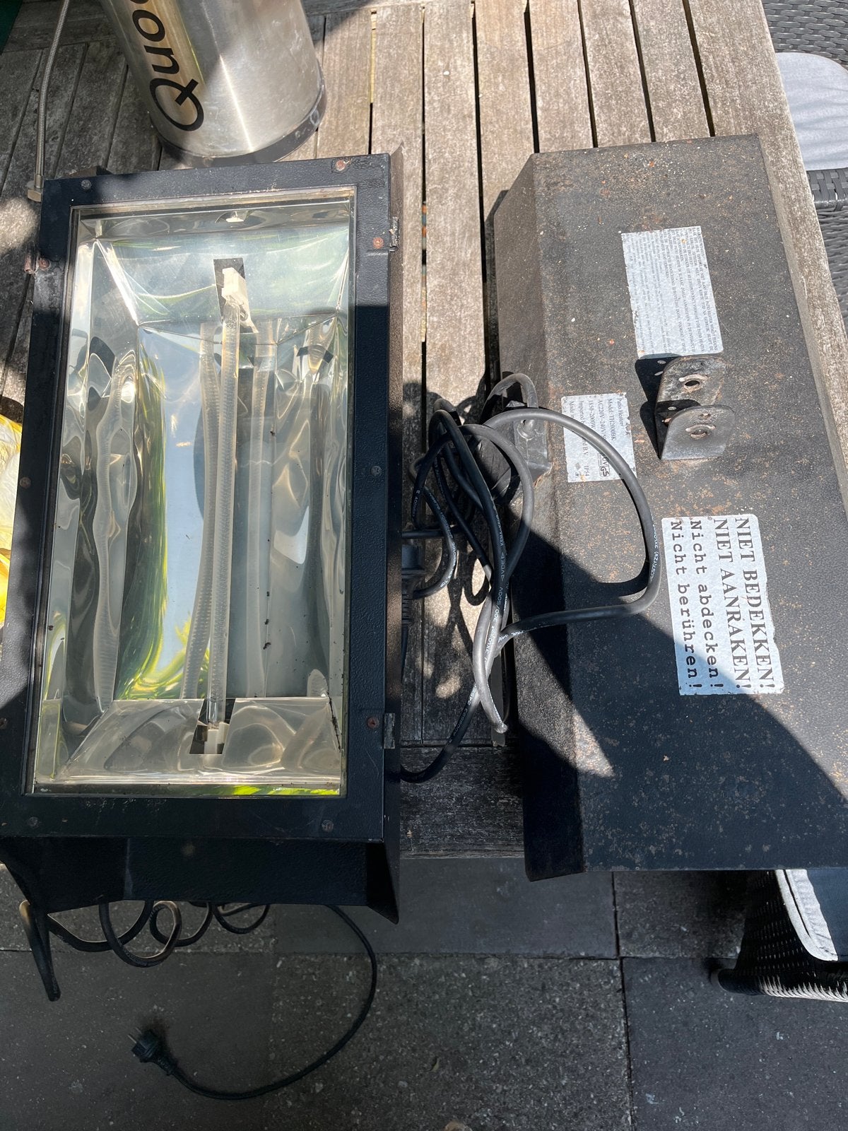 2 identieke terrasverwarmers, Tuin en Terras, Terrasverwarmers, Gebruikt, Waterbestendig, Wand, Ophalen